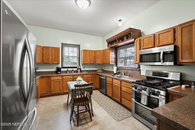 103 S MAGNOLIA Avenue, Green Cove Springs, FL 32043