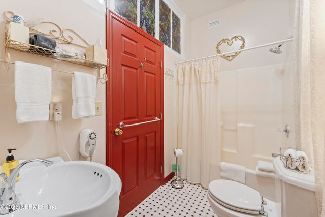 103 S MAGNOLIA Avenue, Green Cove Springs, FL 32043