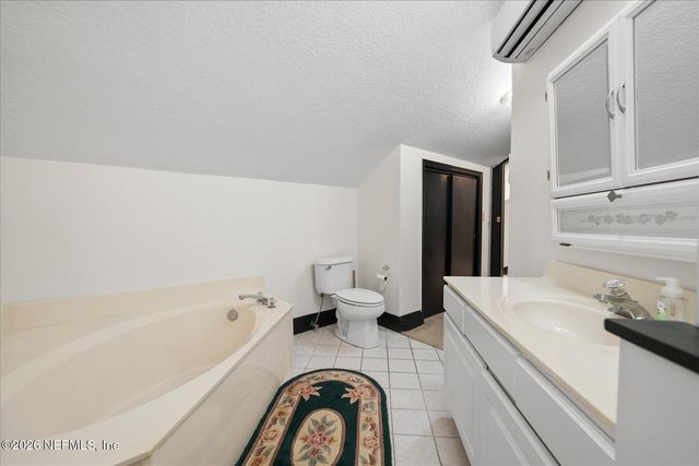 103 S MAGNOLIA Avenue, Green Cove Springs, FL 32043