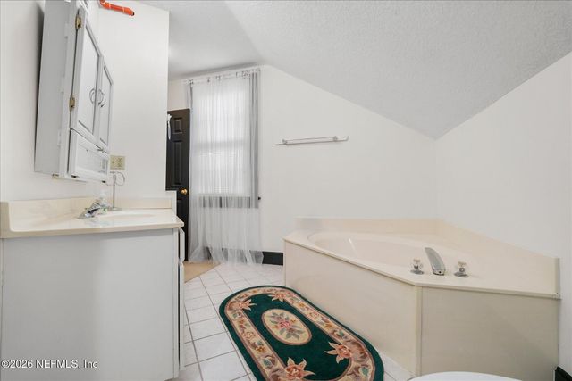 103 S MAGNOLIA Avenue, Green Cove Springs, FL 32043