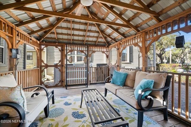 103 S MAGNOLIA Avenue, Green Cove Springs, FL 32043