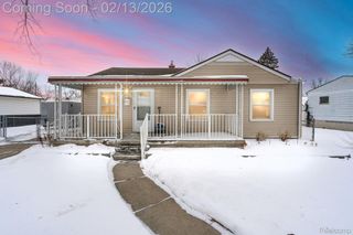 4976 Weddell Street, Dearborn Heights, MI 48125