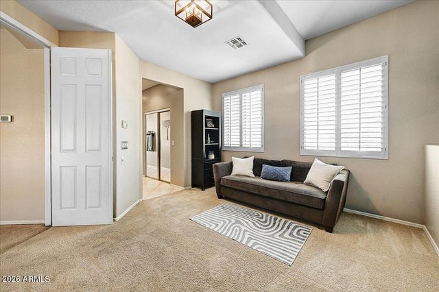 4409 E WILLIAMS Drive, Phoenix, AZ 85050