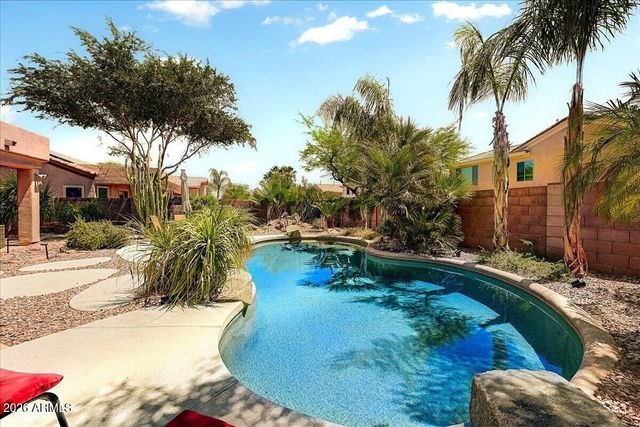 4409 E WILLIAMS Drive, Phoenix, AZ 85050