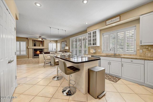 4409 E WILLIAMS Drive, Phoenix, AZ 85050