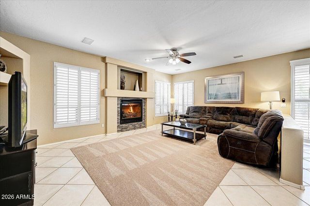 4409 E WILLIAMS Drive, Phoenix, AZ 85050