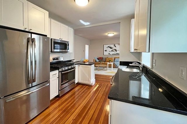 17 Ashland St 02, Somerville, MA 02144