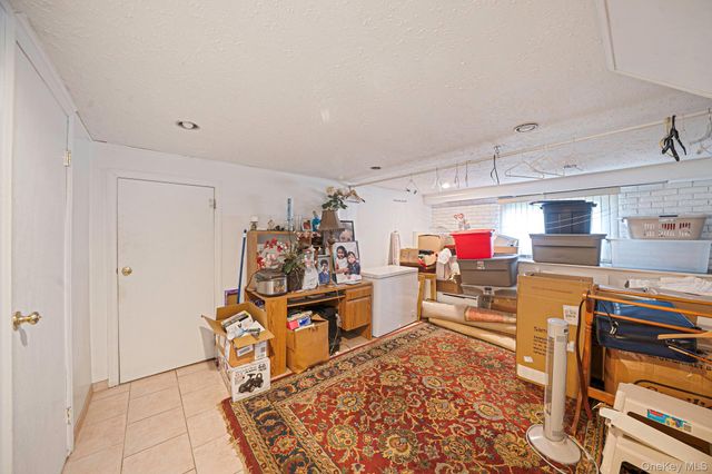 68 Myles Avenue, Levittown, NY 11756