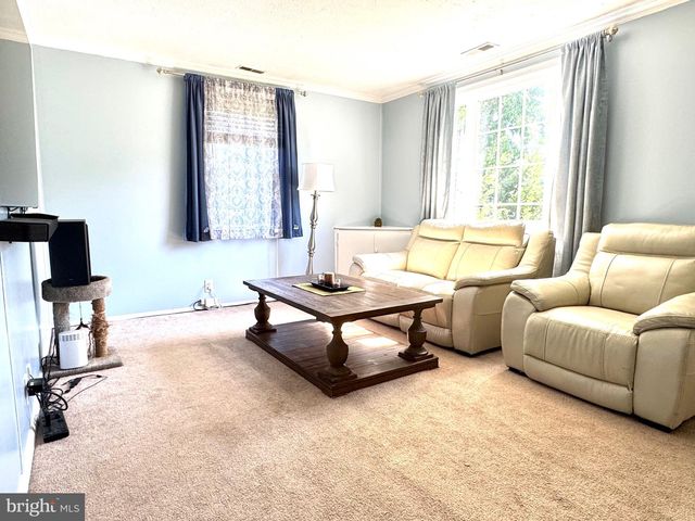 3426 LOGANVIEW DR, Baltimore, MD 21222