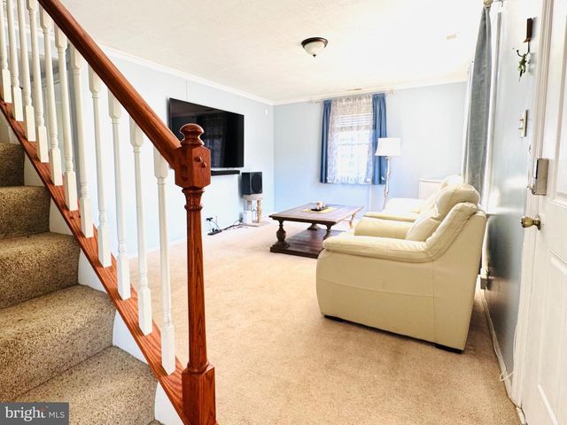 3426 LOGANVIEW DR, Baltimore, MD 21222