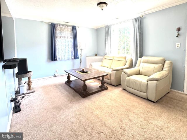 3426 LOGANVIEW DR, Baltimore, MD 21222