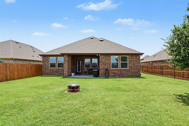 4016 Woodford Drive, Forney, TX 75126