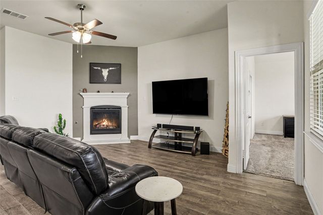 4016 Woodford Drive, Forney, TX 75126