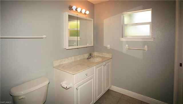 606 SE 6th TER, Cape Coral, FL 33990