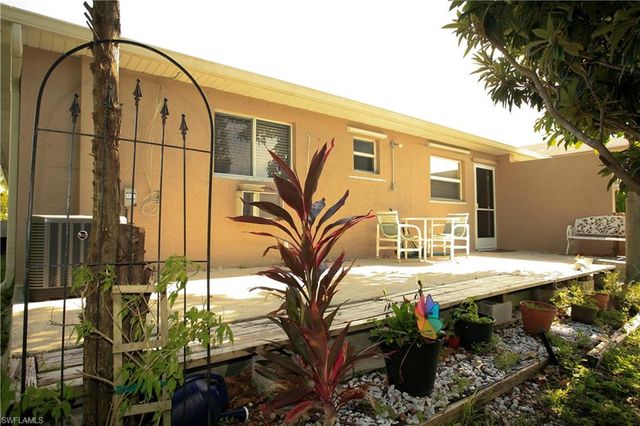 606 SE 6th TER, Cape Coral, FL 33990