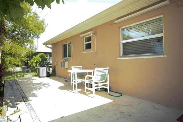 606 SE 6th TER, Cape Coral, FL 33990