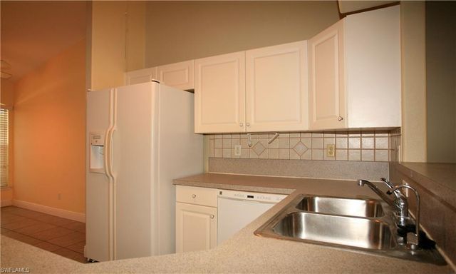 606 SE 6th TER, Cape Coral, FL 33990