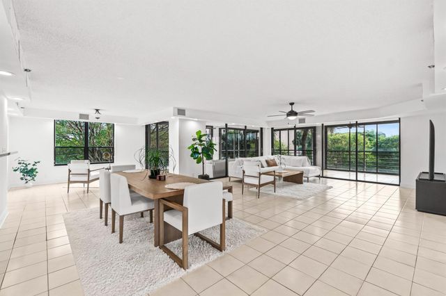 7201 Promenade Drive E 302, Boca Raton, FL 33433