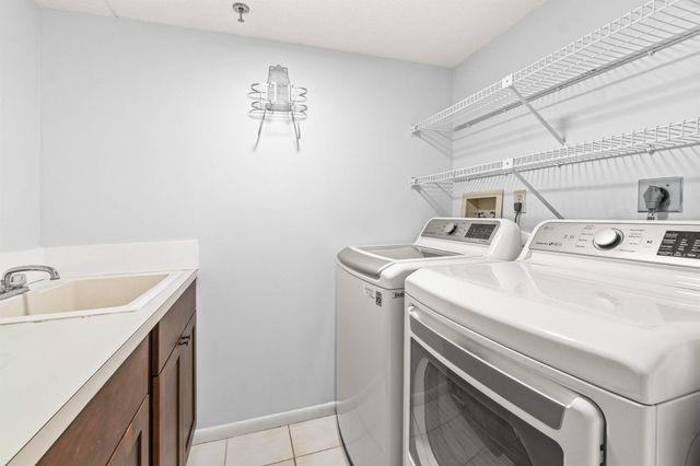 7201 Promenade Drive E 302, Boca Raton, FL 33433