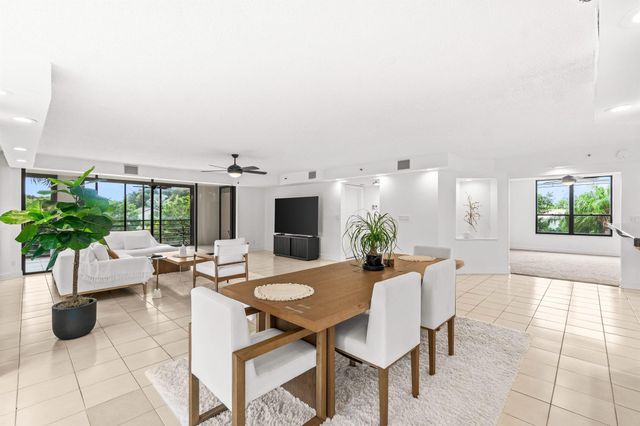 7201 Promenade Drive E 302, Boca Raton, FL 33433