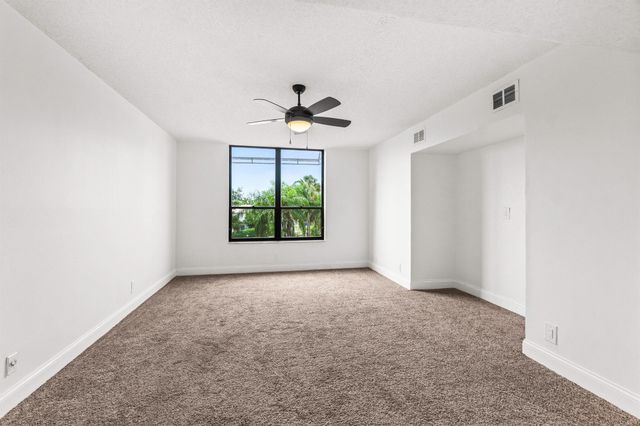 7201 Promenade Drive E 302, Boca Raton, FL 33433