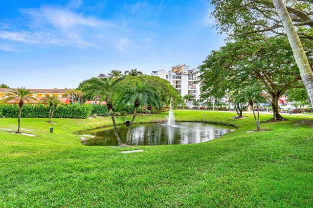 7201 Promenade Drive E 302, Boca Raton, FL 33433
