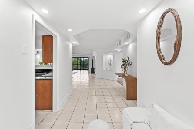 7201 Promenade Drive E 302, Boca Raton, FL 33433