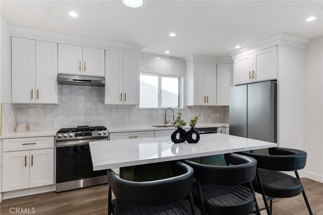 6204 Beeman Avenue, Valley Glen, CA 91606