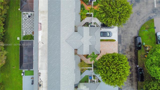 9929 NW 49th Ter, Doral, FL 33178