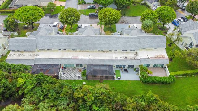 9929 NW 49th Ter, Doral, FL 33178