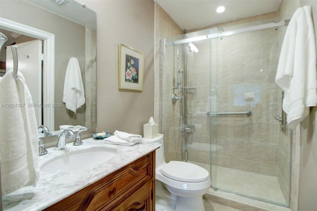 9929 NW 49th Ter, Doral, FL 33178