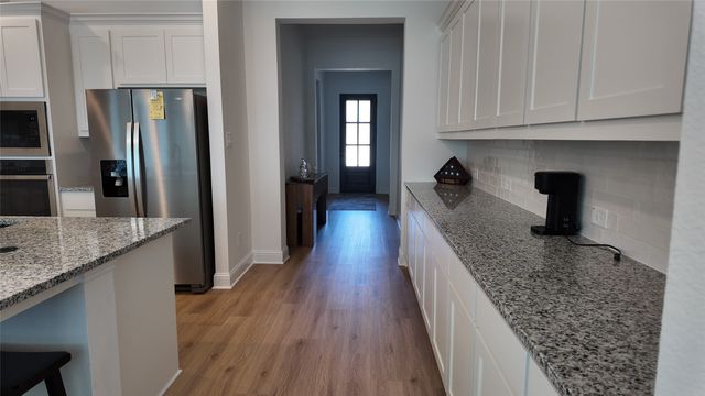 341 Aurora Hills Trail, Burleson, TX 76028
