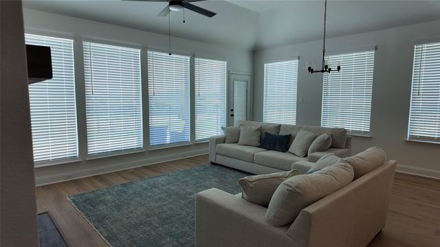 341 Aurora Hills Trail, Burleson, TX 76028