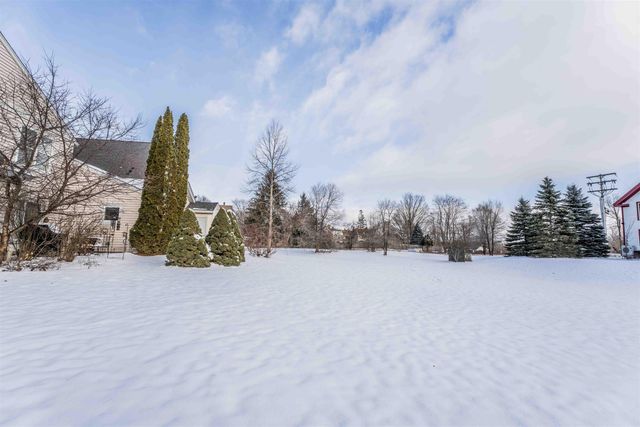 1 Matthew St Unit 6, Concord, NH 03301