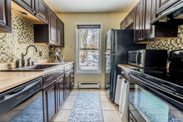 1 Matthew St Unit 6, Concord, NH 03301