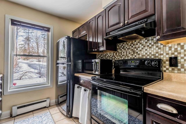 1 Matthew St Unit 6, Concord, NH 03301