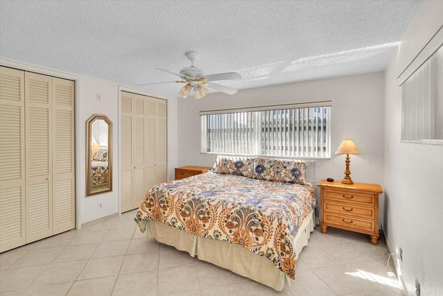 2600 Diana Drive 301, Hallandale Beach, FL 33009