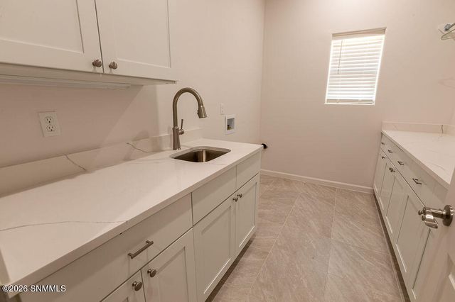 6225 Belvedere Loop, Las Cruces, NM 88012