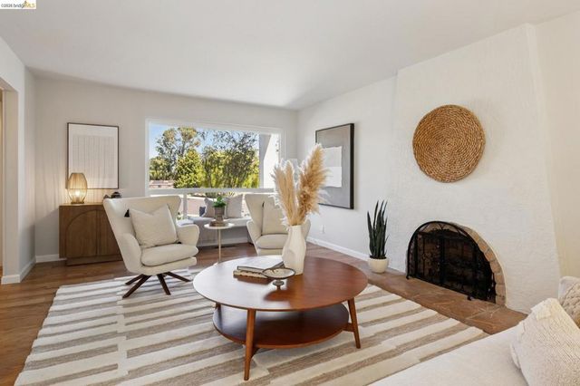 2333 Lariat Ln, Walnut Creek, CA 94596