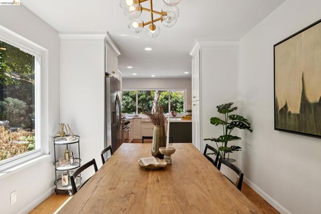 2333 Lariat Ln, Walnut Creek, CA 94596