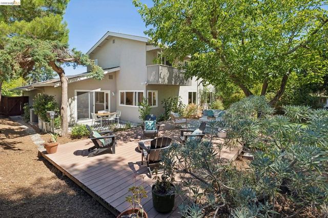 2333 Lariat Ln, Walnut Creek, CA 94596