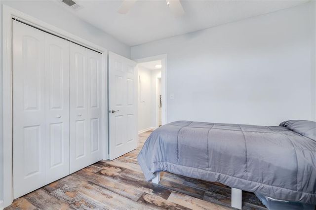 1090 Goldfinch Loop NE, Townsend, GA 31331