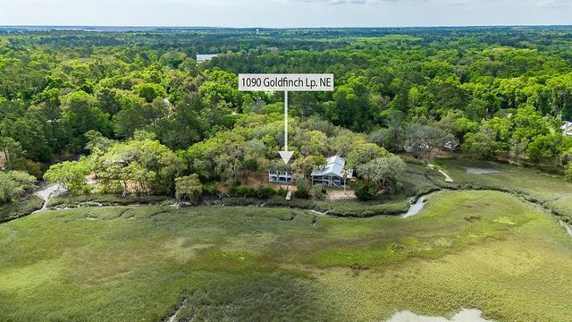 1090 Goldfinch Loop NE, Townsend, GA 31331