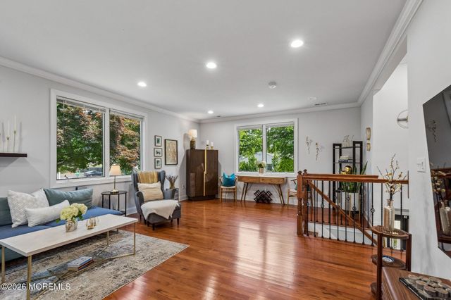 6 Clover Street, Tinton Falls, NJ 07724