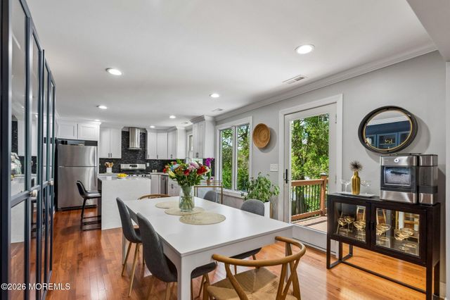 6 Clover Street, Tinton Falls, NJ 07724