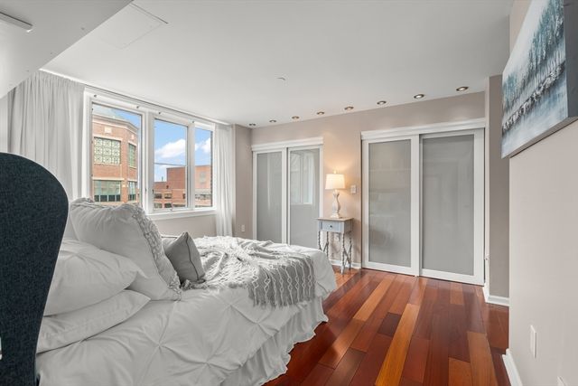 10 Rogers St PH19, Cambridge, MA 02142