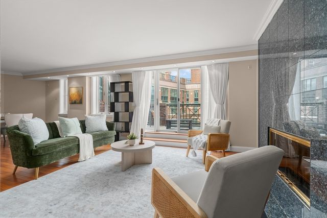 10 Rogers St PH19, Cambridge, MA 02142