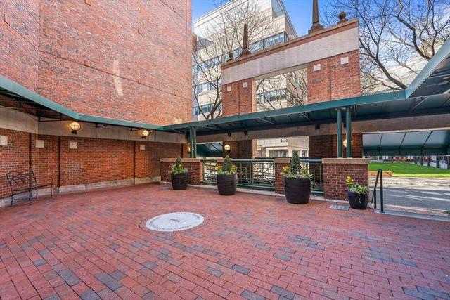 10 Rogers St PH19, Cambridge, MA 02142