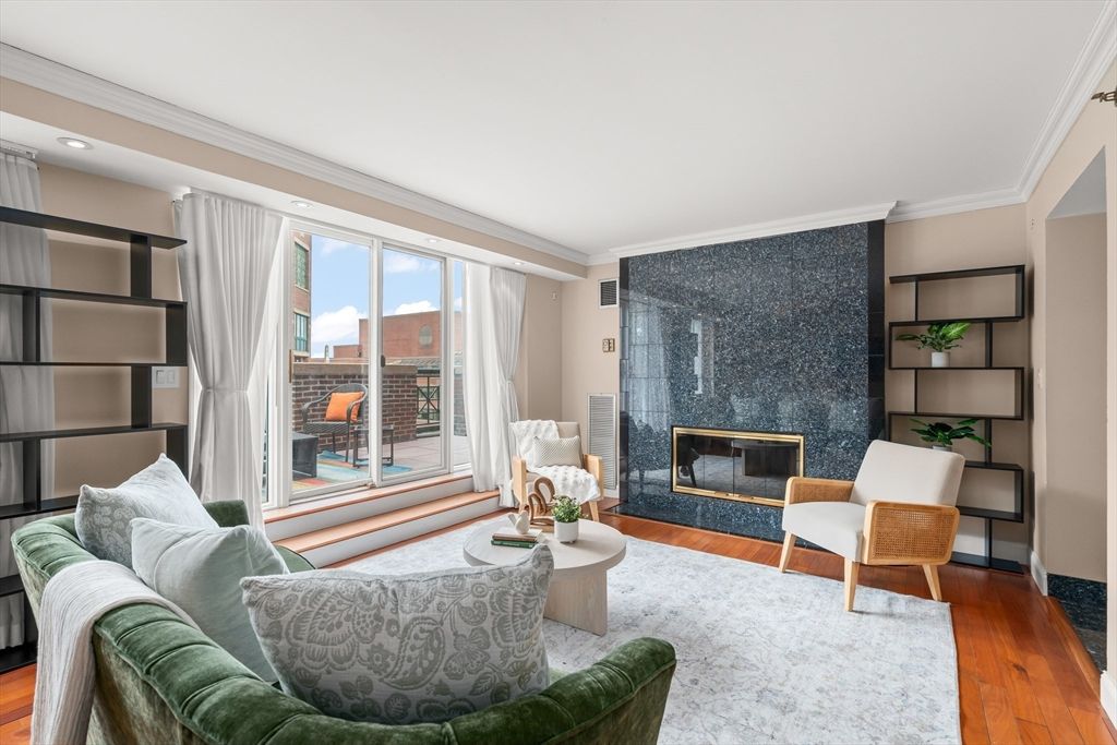 10 Rogers St PH19, Cambridge, MA 02142