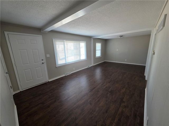 211 S Franklin Street, Raymore, MO 64083